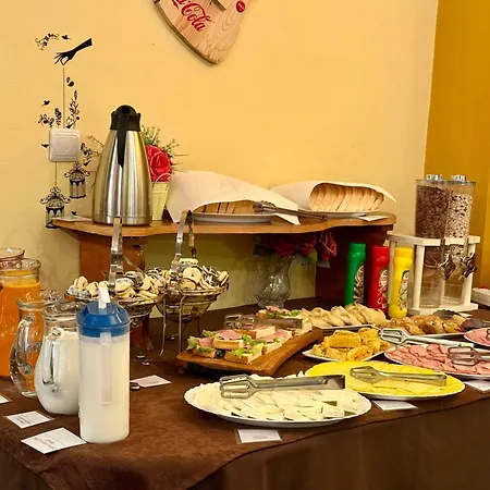 Forest Star On The Slope Hotel 2*