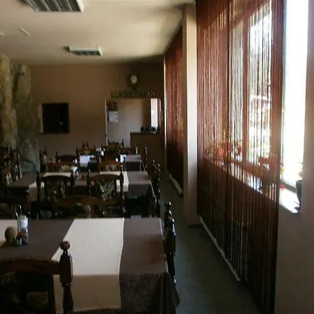 Forest Star On The Slope Hotel 2*