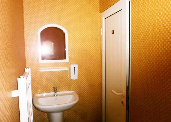 Forest Star On The Slope 2*